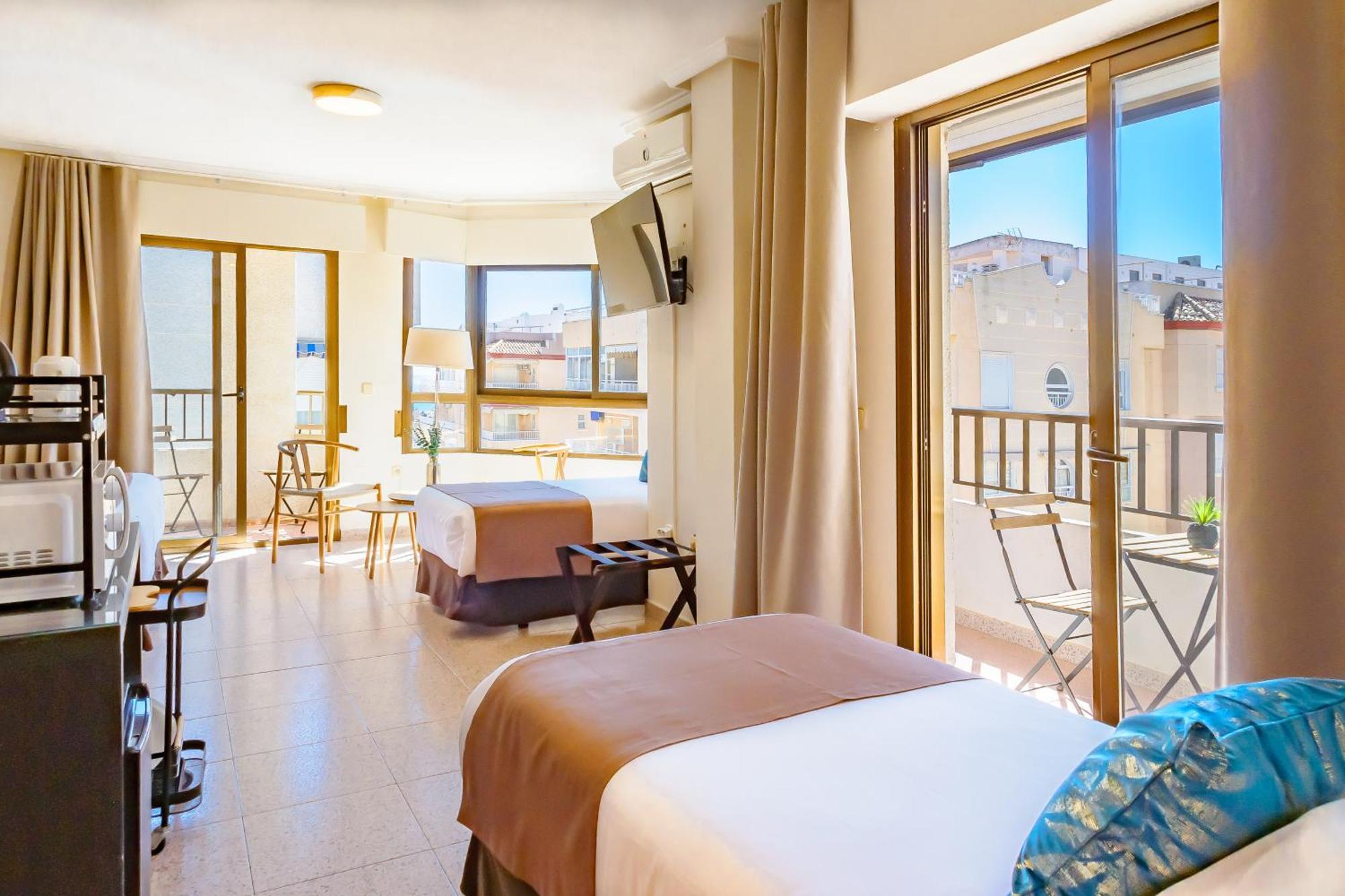 Hotel Eden Mar グアルダマル・デル・セグラ エクステリア 写真